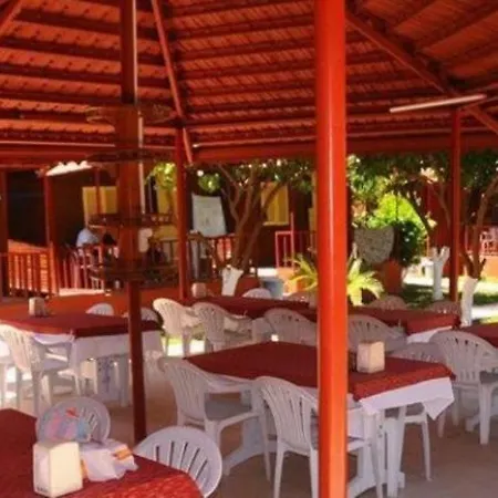 Toll Hotel