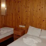 Toll Hotel